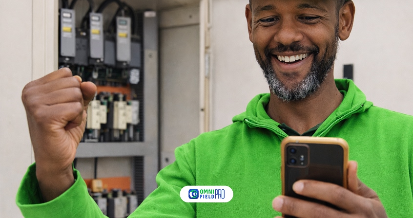 How to Invoice Customers From Your Phone: A Guide for SA Plumbers, Electricians, and Contractors